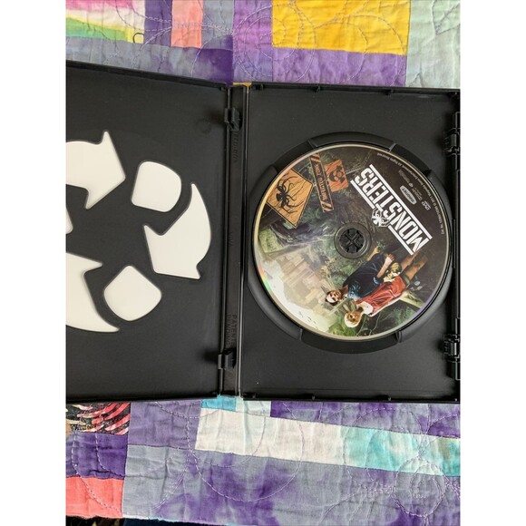 Monsters (DVD, 2010) - Picture 3 of 4